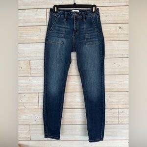 NWOT Studio blue Jeans - Size 27 Women’s